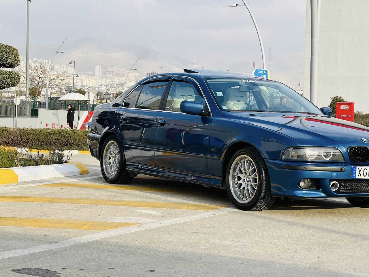 سه ره تابه ناوي خوا
BMW E39 2001  530i  بيلادئيم پاكيج
سلايت شوشه شه ش سيدي بؤكس شه ش كاسيت پيشودواحاسه شاشه وكاميره سوكان Mسوكان عه زه ڵە ئاوينهMئاوينه كاره باي ئاوينه هيته رئاوينه دژه فول كوشن شامواي بيلادزينؤنو عه ده سه تايه و ويلي بيلادي سپيري بيلادي4جام كاره باوئؤتؤ تاعديل سورعه ته بريدساردوگه رم به شه رت ته بريدمه ركه زي سه ياره كه به س بونيت بؤياخي ئيراقي هه يه له سه ركاڵ بونؤبه شه رتي سؤنه ر گيرومه كينه به شه رتي ١٠فيتەر  سوكان بيلادي خؤمانه مەنه فيستي عه سلي برايم خه ليل كؤديشي هه يه
هه موزانياريه كانم نوسي وه مشته ري نيت سه ري منيشوخؤيشت مه يه شينه له گه ل ريزم شوين سليماني سعري67گه ڵامه عامه له
ئه دمين❤️
***********
***********
