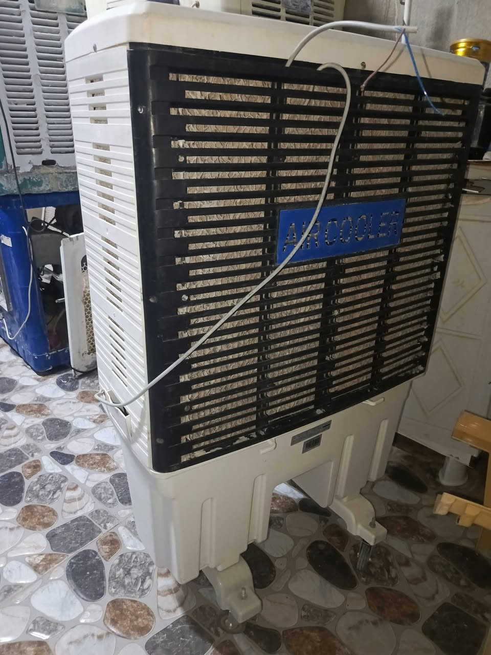 سلام عليكم
كنفيره اخو جديد بس امحور دوكمه 

خانقين جبراوه  تاخد عل فحص 

سعر خاص او ***********
