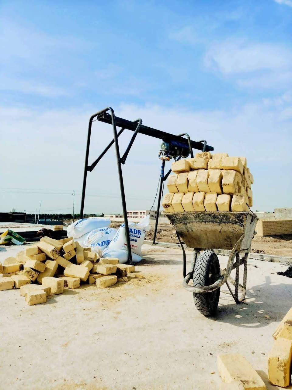 حبايبي السلام_عليكم
شغلنا يتضمن مايلي
1- اخراج التراب الزائد من البيت
2-تربيع البيت كسر
3-دك البيت بالقفاز
4- صب البيت اذا كان بحاجه الى صب اسكان
#وكذلك دك السبيس والتراب وال
قطع وغيره + خزينه + تفليش +تصعيد تراب لصطح وتصليطه الصطح+مجاري+لبخ بتلوات +
ونج تصعيد كافه مواد البناء وغيرها 
كل هذا بكادر جيد وبسعر مناسب 
للاستفسار اكثر مراسلتنا او الاتصال بالرقم التالي. ***********
