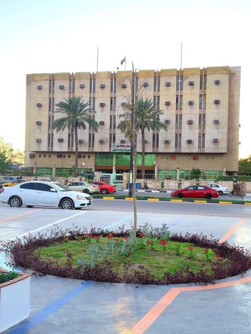 قطعة طابو صرف ركن (الماشطة) مقابل مديرية زراعه بابل_فرع صيرفة الامين

المساحة 104م 

الواجهة 8م 

نزال 13م  

تدخل عليها من ثلاث شوارع رئيسيه 

شارع 40  فرع صيرفة الامين 

شارع مركز الجبل  شارع ابوليث اليساري

شارع الصدريه فرع بنت الهدى

السعر والتفاصيل يرجى الاتصال ع الرقم 

***********
