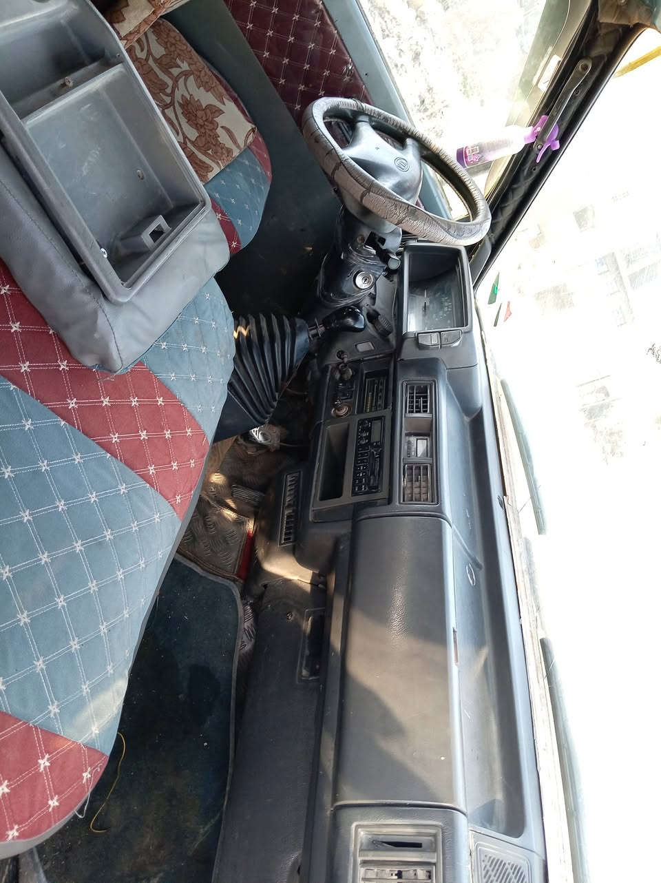 كيا موديل 94 ابيع هلموجود تريد تحويل او بدون تحويل رقم صدامي بغداد مصفره هيئه ومرور مكينه كايمه الباقي كله شغال *********** واتساب موجود
