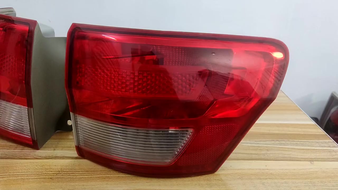 السلام عليكم ورحمه الله وبركاته
بك لايت جيب لاريدو تفصيخ اصلي موديل 11 و12 و13 نظيفات كلش السعر 160 الف الاتصال على الرقم *********** بي واتساب
