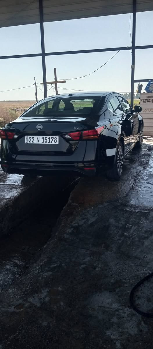 نيسان اولتما
موديل 2023
لادارات مامية وخلفية 
تحديد سرعة 
تبريد ثلج
حادث السيارة جاملغ امامي مبدل بلادي 
بدون صبغ 
السيارة جاهز الف متخلي عليهة 
تحكمات استيرن 
رقم شمالي 
السنوية 2030
السعر 170
رقم الهاتف ***********
يرهم بيع ومراوس
