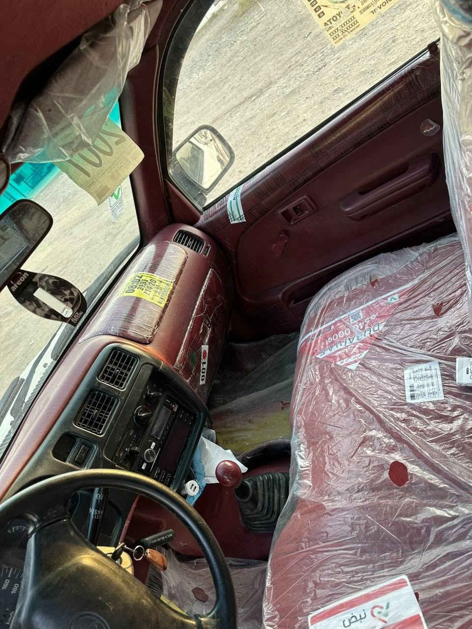 2001 مەکینە کابرێتەر
گێڕو مەکینە بەشەرت 

تاقم پێش و تایەی تازەیە 

کامل بۆیاغ 

سەیارەکە علوجە کەفیلی ماڵی مەدەنی بەشەرت 

سعری 35 گەڵاو کەمێ معامەلە 

سەیارەکە لە چمچماڵە 

ژمارەی خاوەنی ***********

