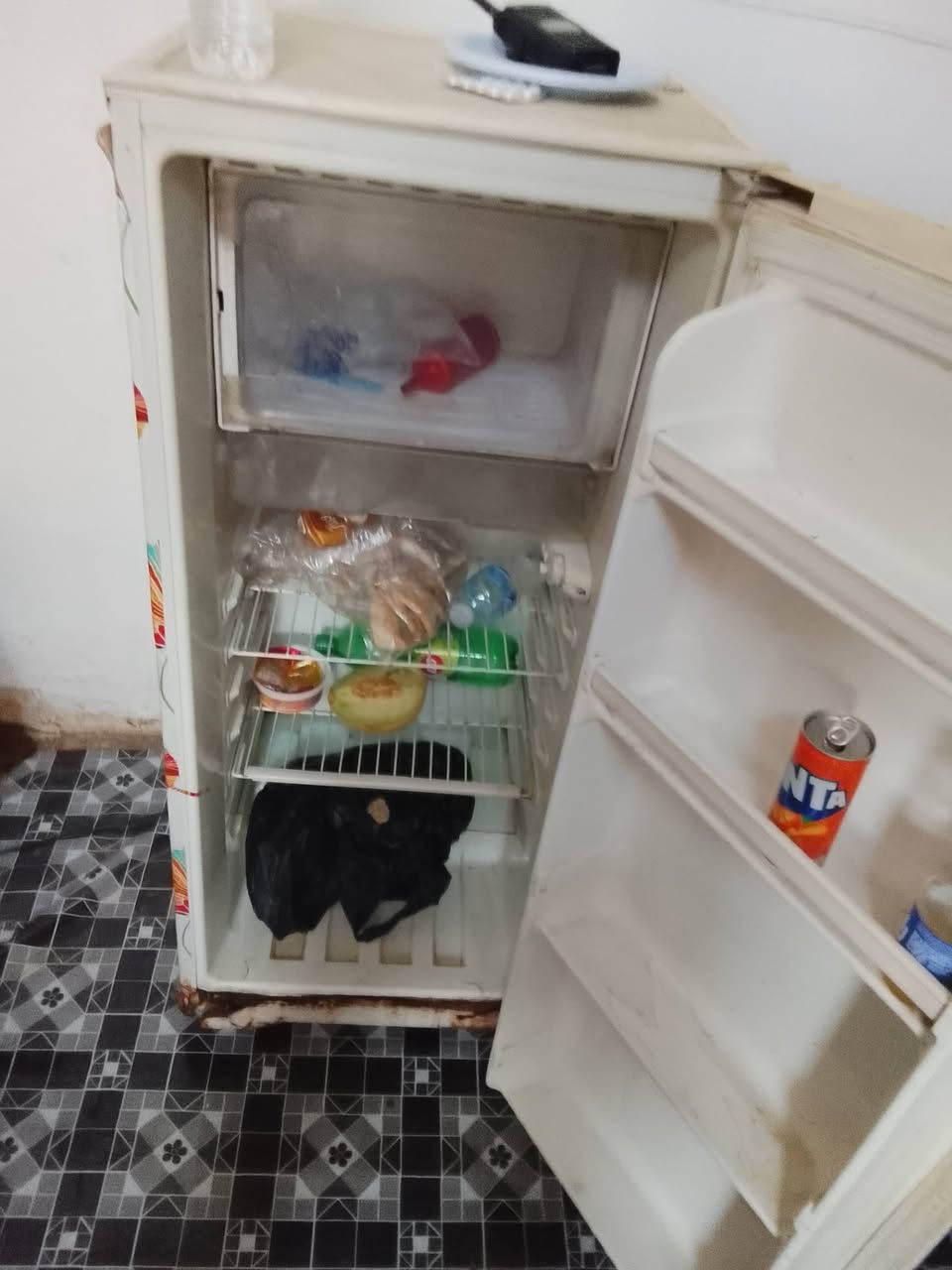 غراض للبيع نضيفات وسعر مناسب


**إذا كنت صاحب هذا الإعلان وتريد حذفه لأي سبب، رجاءا أرسل رسالة إلى الدعم الفني**