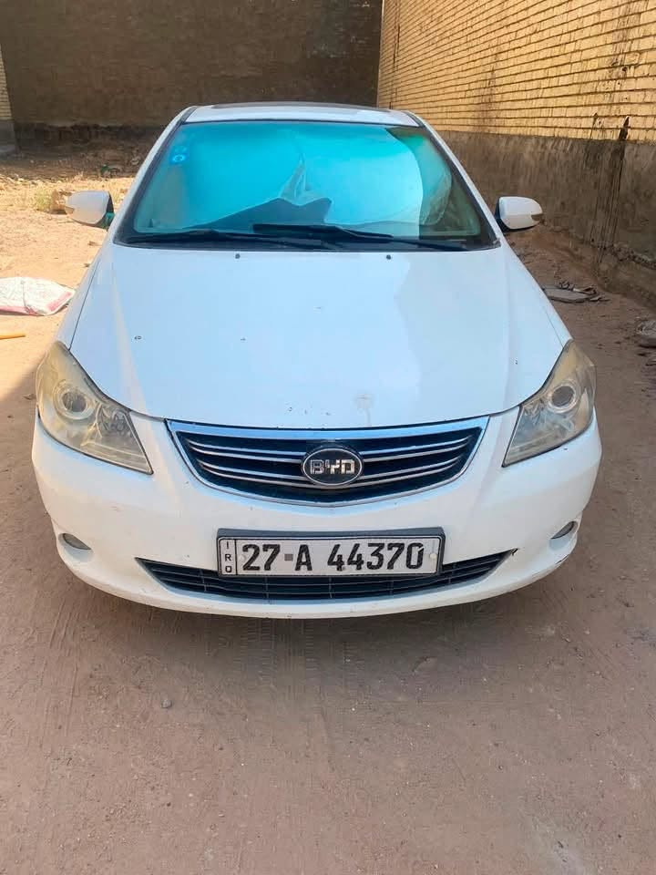 السلام عليكم 

BYD G3 2016
 محور كورلا 1800 رقم ذي قار سنويه للـ 27 هزه جديده يعني بس مداور لا هزه ولا شي 
منظومه تبريد جديده ( كمبريسر +راديتر + غاز ) 
مواصفات معروفه بصمه تشغيل
بصمه ابواب
فتحه 
لايت زنون 
اشاير مري
سستم صوت يخبل 
كشنات جلد
حداديه 90‎%‎
تراي حلو و يخبل
فيت بم جديد درايم شفت جهة الصدر جديد اذاين محرك و كير جدد قايش جديد باتري جديد جوزه صباحيه جديده 
بيه ضربه بالباب خلف السايق موجوده بالصور
السياره تحتاج ترتيبات ( ضاغطة زنجيل + سايد بريك + تصفير فلنجات و دسكات + حديده مال تحريك ماسحات )
 والدرايم جهة السايق يحتاج فحص 
اخوان كلشي شارح بالمنشور خابرني و تدلل
بـ 48 و بيه مجال مكاني كربلاء 
***********
