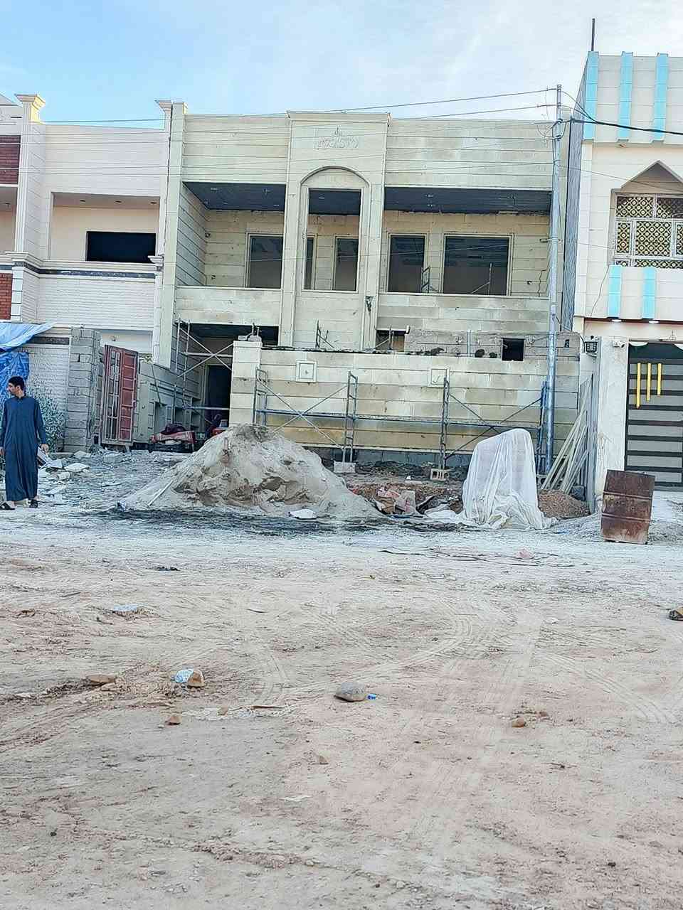 السلام عليكم كادر عمل حلان كوبونات الاصفر المتر بخمسه ونص ولاخضر بسبعه الاستفسار على  ***********
