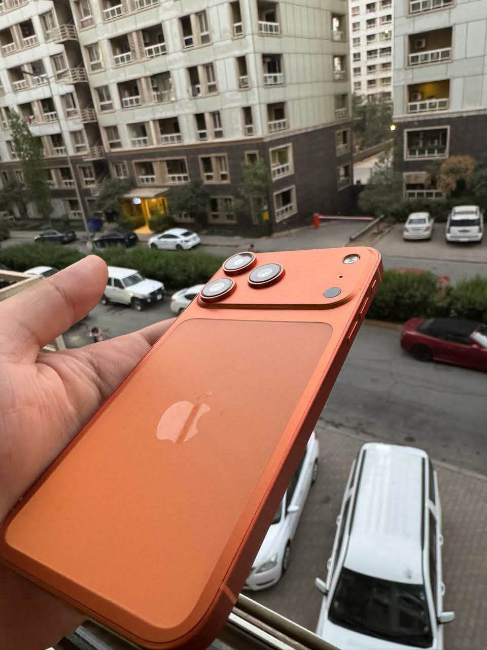 السلام عليكم إيفون 11 محور 17كله بلادي جهاز ولا غلطه احله من صور بطاريه 79والذاكره 65 كلشي مامبدل بي مكاني النهروان دوانم يم مطعم جواد
250
***********
@إشارة
