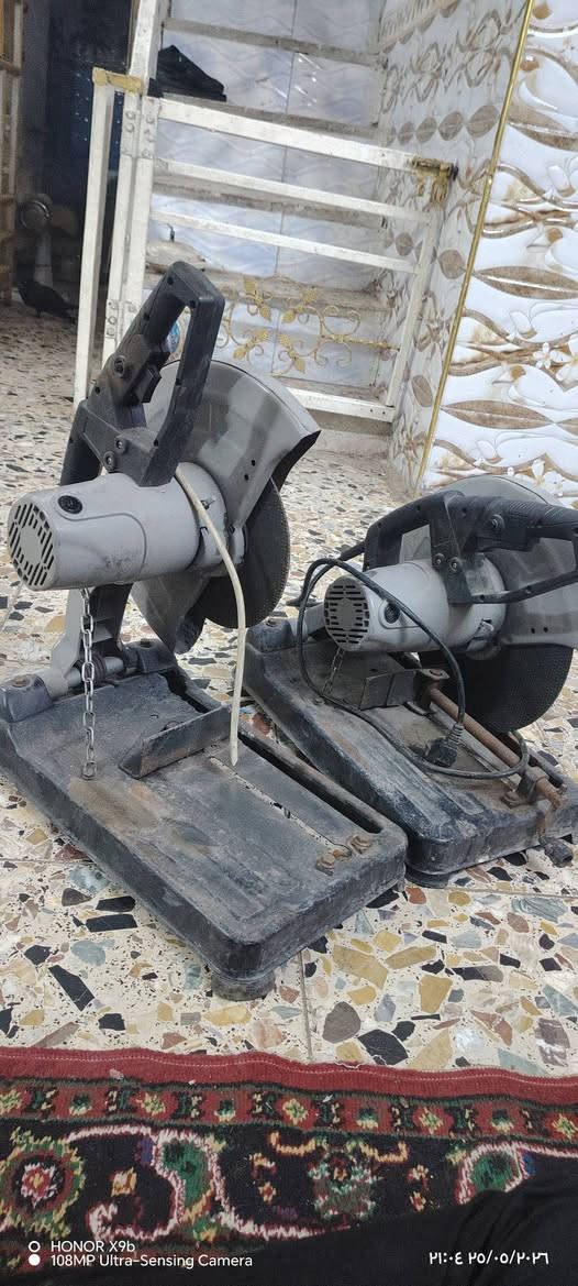 عندي كترات للبيع من يشتغلن يجحن ابيعهن هل موجود 130الف بغداد الرشاد ***********
