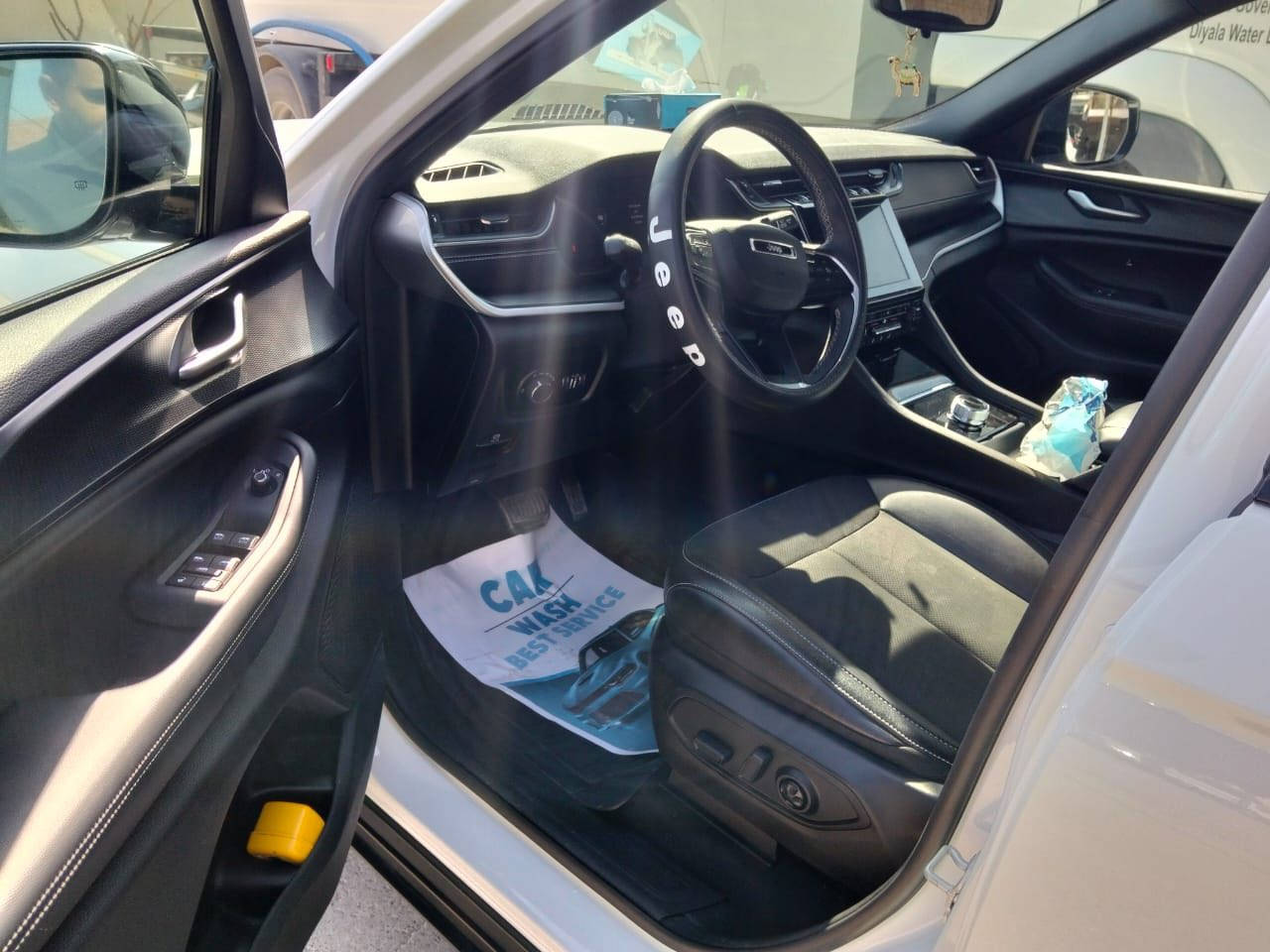 سلام عليكم جيب شيروكي بلاك مديل 24 فول مواصفات 6 سلندر كير ماوس فتحه تحكم ستيرن 4 جهات رادار تحديد مسار صندوق كهرباء تشغيل عن بعد ضرر بنيد صبغ بس بدون ايرباك سياره جديده  مكانه ديالى رقم التواصل ***********
