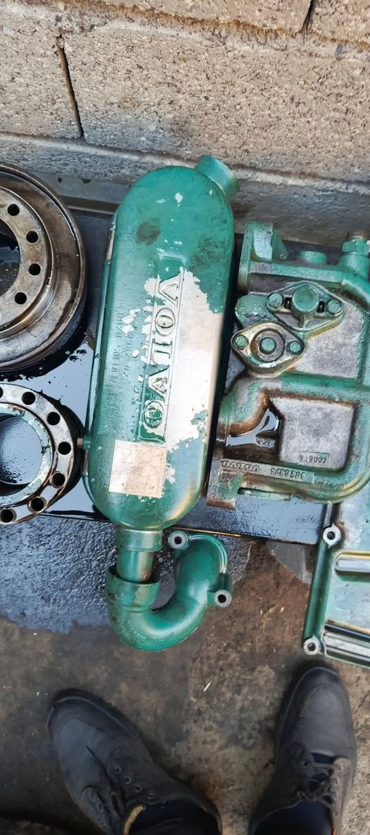 اغراض فالفو 1631 لبيع ***********
