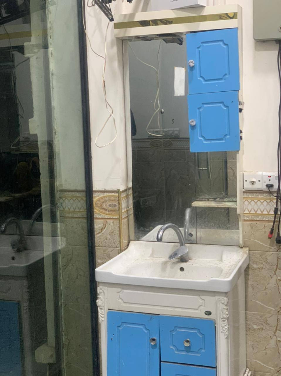 مكلف
مغسله للبيع سعر 30 بيه مجال بصيط يراد اله ترتيب


**إذا كنت صاحب هذا الإعلان وتريد حذفه لأي سبب، رجاءا أرسل رسالة إلى الدعم الفني**