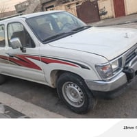 هايلكس • ٢٠٠٠ • للبيع