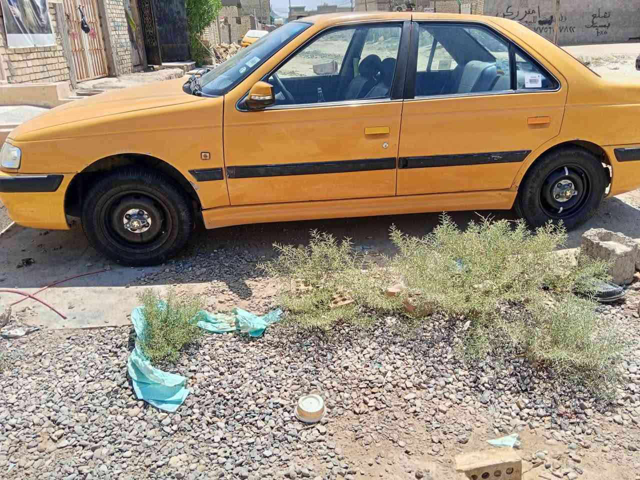 بيجو بارص 15
بغداد رئاسه العبيدي
سياره نضيفه شوفت عينك
كشنات جلد تايرات نضيفه تبريد وي السويج
مابيهه حماوه بلتبريد
بيهه باب السايق معمر ضربه خفيفه فقط
كير محرك نضيف جدأ 
         السعر (34)مجال قليل
للتواصل وتساب او اتصال
***********
