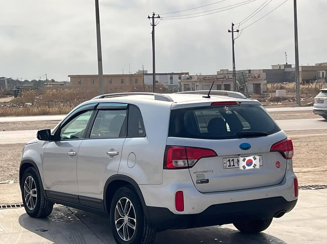 مراوس 
سورنتو 14 حادث فقط دعاميات اريد مراوس بسيارة اقل السونار مرفق
***********
***********
