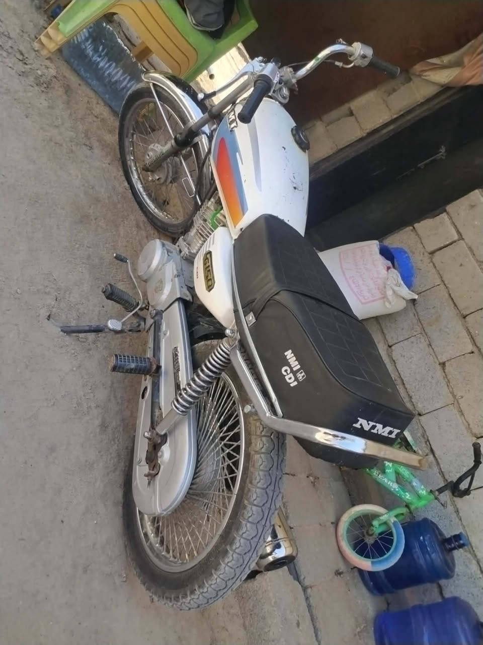 872دراجه للبيع كربلاء طريق كربلاء نجف872***********
