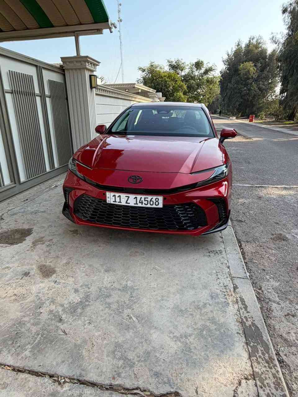 االسلام عليكم 
كامري هايبرد
2025 دخول جديد رقم بغداد
مكينه2.500 بانزين و هايبرد HEV 
فئة ال Le ماشيه 33 الف ميل
حساسات
تحكم ستيرن جهتين
رادار امامي
رادار جانبي
قياده ذاتيه
كروز سرعه
مانع انزلاق
مانع تصادم
حساسات ضغط الاطارات
بك لايت لد   LED
لايت زنون امامي بلادي LED
ويل 18
محدد مسار
تصحيح مسار
حساسات ستيرن التنبيه  
مودEV
اوتو هولد
 بصمه
3أنظمة قياده ECO / Normal / Sport 
قطعتين تبريد
سايد بريك بصمه
نضامGBS + خرائط
اوامر صوتيه وتسجيل صوتي
كامره خلفيه
منافذ تايب سي 
شحن لاسلكي 
وبعد بيها مواصفات معروفه
تحويل ثاني يوم 
سعر194بيها مجال شي بسيط
مكانها  صلاح الدين سامراء 
‏  التواصل عبر الاتصال فقط ووتساب ***********  
ضرر امامي وبيها ملاحضات بسيطه 
ورقم الشاصي مرفق ب صور مع الضرر
