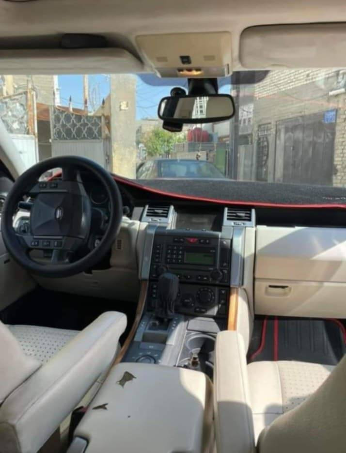 سلام عليكم خوان رانج روفر مكفوله لبيع أو مراوس حسب القناعه سياره بيها هواي مواصفات فول سعر ١٢٥ مكان سياره الفلوجه الكرمه رقم صاحب سياره ***********
