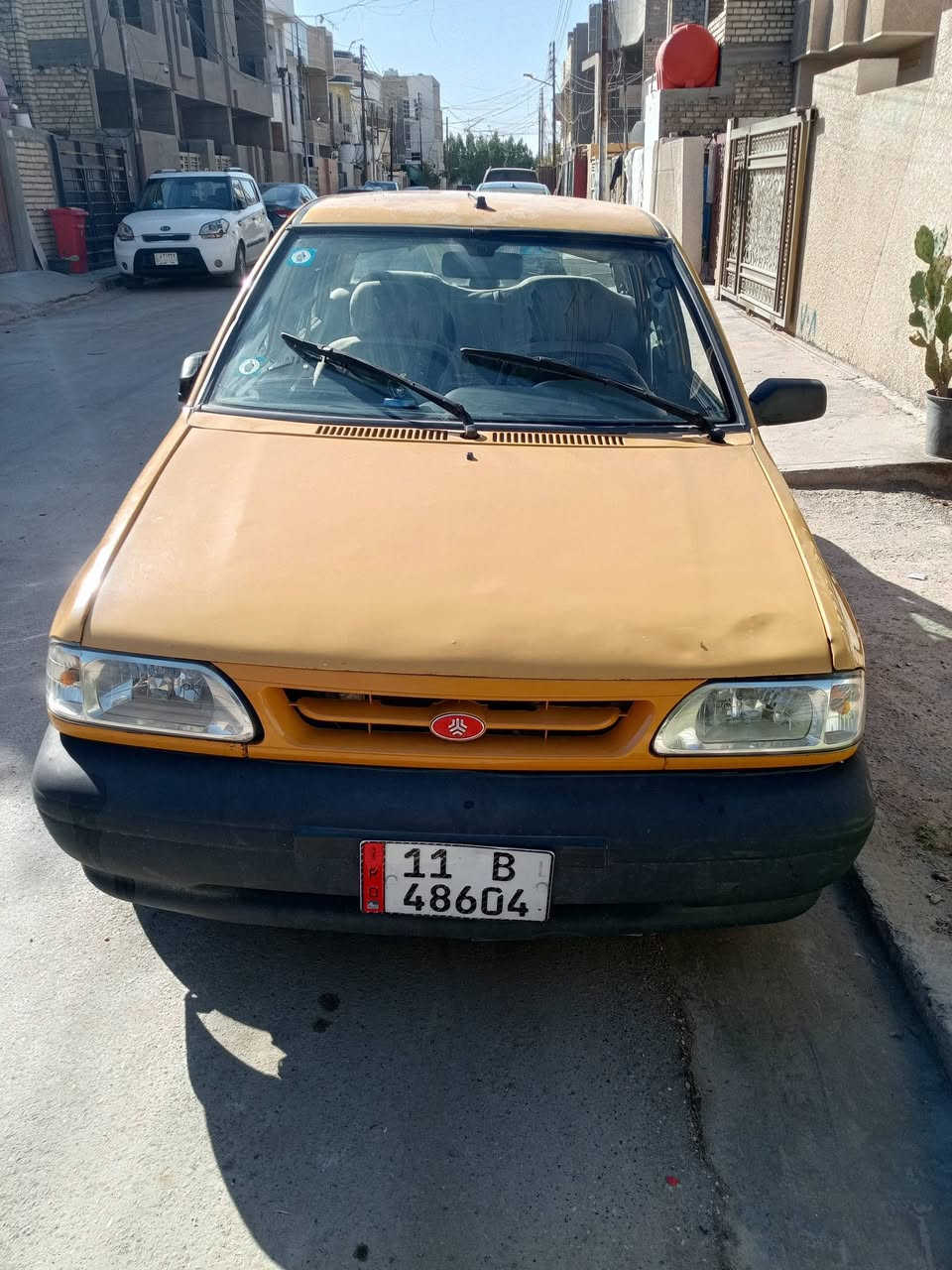 السلام عليكم سايبه للبيع موديل 12 كير ومحرك وتبريد خير من الله مصفره هيئه وغرامه سنويه بسمي مكاني بغداد حي الجهاد سنويه لل 28 *********** السعر 27 وبيهة مجال بصيط قبل يومين داخله هزة
