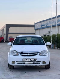 اوبترا ٢٠١٣ • اوتوماتيك • كاميرا