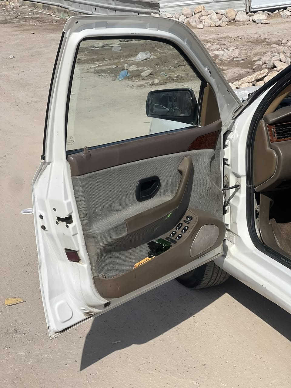 سلام عليكم يمتد للبيع سيارة حلوة ما مدحجة كشرهة حلو سيارة حدادية حلوة مكين كير مكفول سيارة رقم كربلاء راعيها بل نجف ٣٦وبيهة مجال مكان السيارة نجف حي الوفاء ***********
