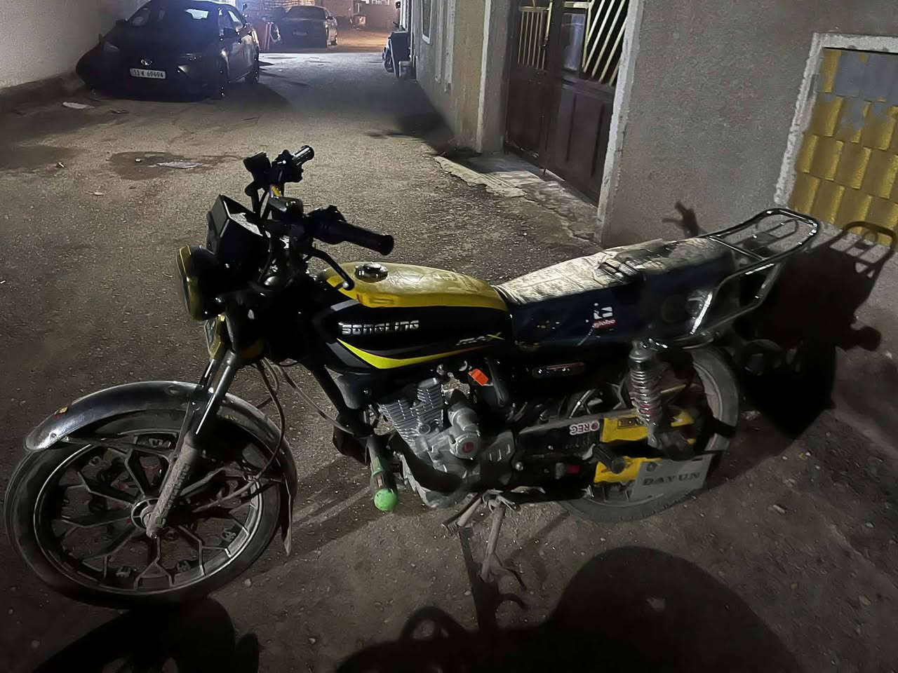 سلام عليكم سفيان موديل 2025 محرك مامفتوح اوراق كاملة السعر 750 بمامجل الطبين الرقم *********** اثير
