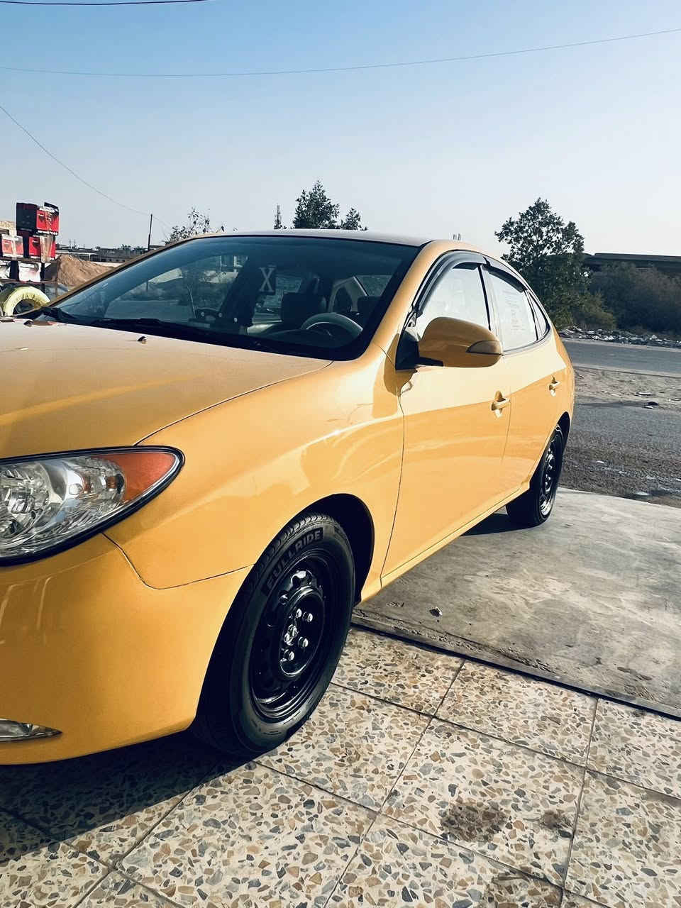 سلام عليكم (رمضان كريم) النترا ٢٠٠٨رقم بغداد وبسمي مصفره هيئة وغرامات شرط التحويل حادثه بنيد بدون دواخل الباقي كفاله عامه ليبل واحد بدون معجون بدون تصليح مكينه وكير بلصندوك تبريد ثلج صدر امامي خلفي صار سبوع شاده تخم تاير جديد السياره مال بيت ممتعوبه جديده مصبوغه فرن حراري السعر ٩٠وبيه مجال العنوان ابو غريب الحصوه***********
 (سونر مرفق بلمنشور +صور امريكه)***********
