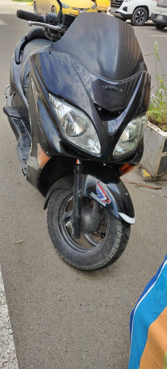 فورزه 08 للبيع كهربائيات كلهه تخبل ما ناقصهه شي محرك خير من الله اوتماتيك بصمه اوراقهه كامله سعرهه مليون و ٢٠٠ وبيهه مجال مكاني مدينه بسمايه


**إذا كنت صاحب هذا الإعلان وتريد حذفه لأي سبب، رجاءا أرسل رسالة إلى الدعم الفني**