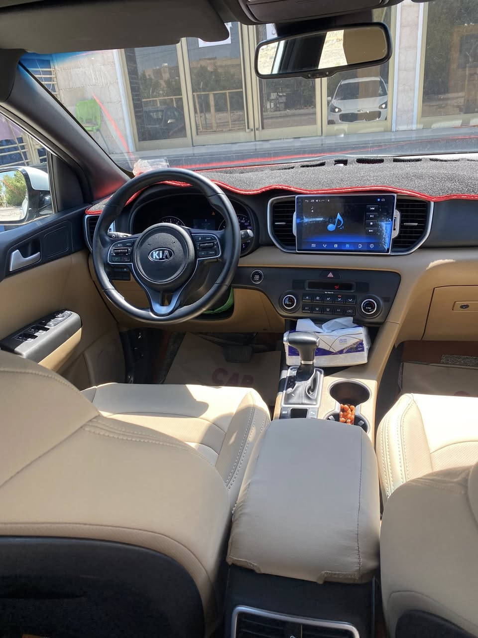 سلام عليكم  سبورتج 2018 بغداد خليجي مكفوله من صبغ بيها تكحيلات بسيطه اثر شخوط
مكينه 2000 دوش. سياره ماشيه 74 الف 
مواصفات  بصمه تشغيل   بصمه هندبريك 
كشنات كهرباء الامامي زراك لايت  داخله بيجي 
سياره حلوه  ونظيفه  مكاني بغداد   ***********
