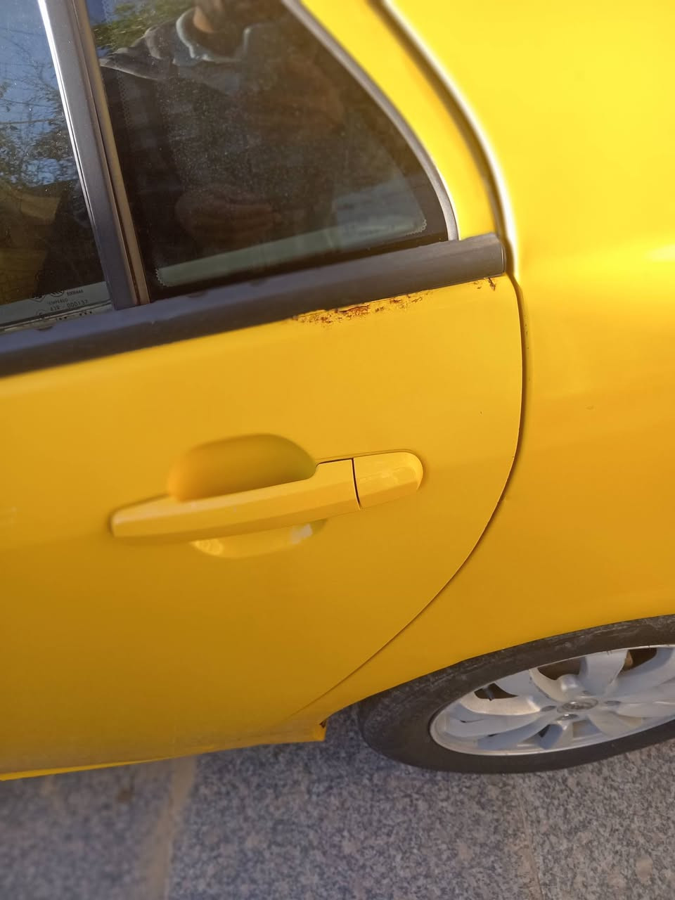 بي واي دي  G3 
2013   بابل مكاني  بابل 
مصفره هيئه رايدها ب38 وبيها مجال 
مصبوغة حزام اثر جراد وخياس 
وبيها ضربه بجهة العبري فقط البراكيت 
السياره مكينتها تنفخ ابيع گايمه 
اتصل وتدلل ***********
