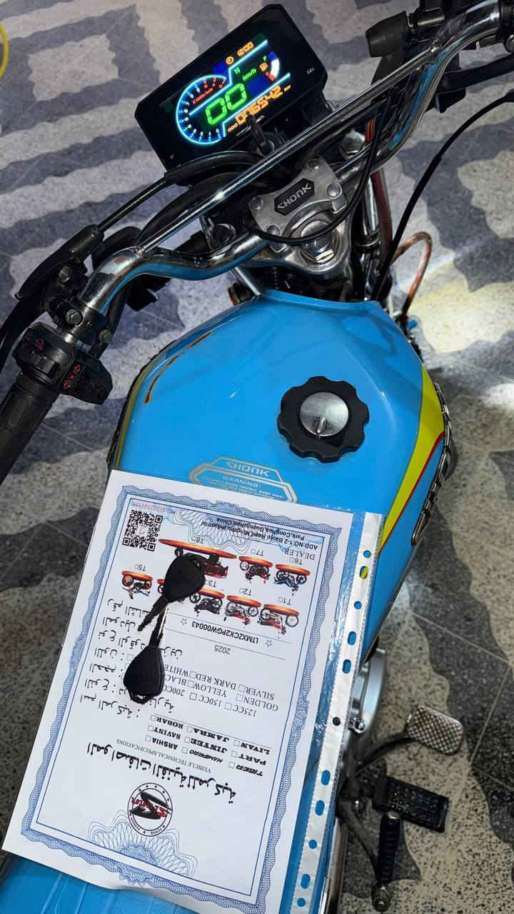 متاح 
مكلف بالنشر 
موديل 2025
صور كدام العين👇
سعر 650
***********
