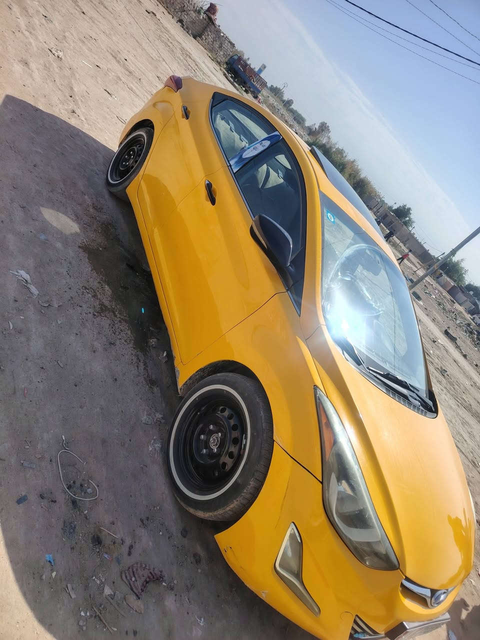 سلام عليكم النتره البيع ومديل 2015 وارد امريكي حادث بنيد و جاملق وخشم شاصي شبر سياره فول واحد على واحد اسعر 105 وبيه مجال رقم بغداد بسمي تحويل ثاني يوم رقمي ***********
