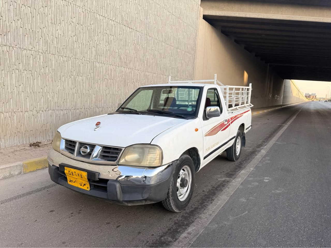 ‎NISSAN 2008 سەیارەکە سی پارچەی هەیە گیرو مەکینەی بە شەرت ***********‎ أربيل, العراق
