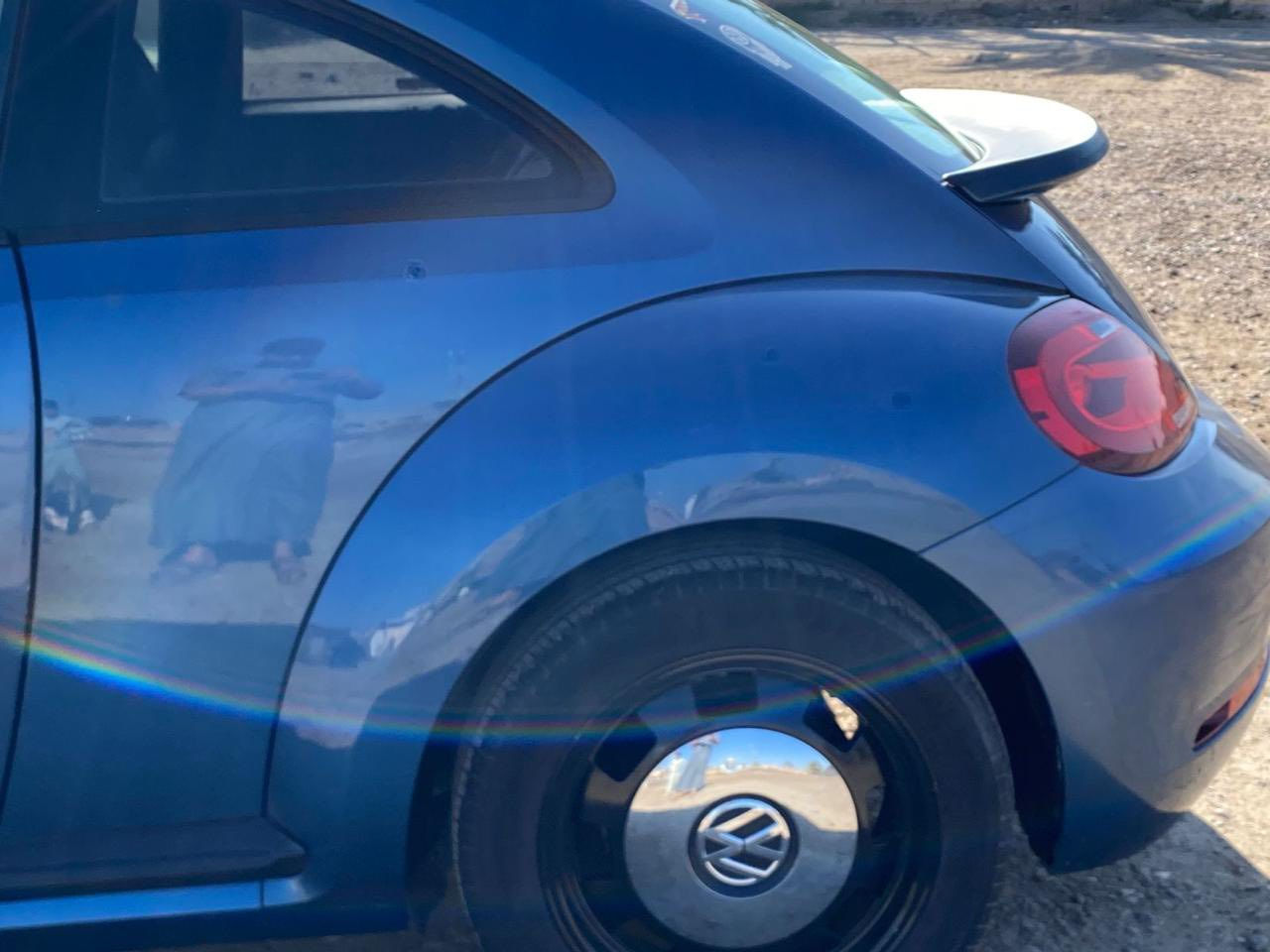 السلام عليكم
للبيع بيتل ٢٠١٧ 

١٨٠٠

حادث ٣ قطع 

كير ومحرك شرط

صدر شرط 

تخم تاير 

سياره جاهزه من كل شي .

السعر ١١٠ وبيها مجال بسيط 

مكانها بغداد
***********
