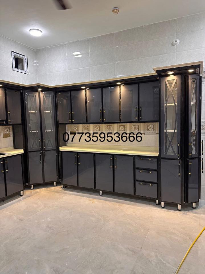 احدى اعمالنا السابقه بلون الفيلي مع المنيوم الاسود 
مع المرمر صناعي الكريمي 
داخل خارج المنيوم تركي درجه اولى محشه بلخشب للقوه والمتانه 
اناره خارجيه للملحق مع تاج MDF 
تفصال حسب الطلب حسب قياس المطبخ 
اسعارنا تنافسيه ثابته 
للاستفسار عن الاسعار مراسله الصفحه او الاتصال على رقم ***********
او مراسله على واتس اب 
عنواننا ديالى // المقداديه 
يوجد كادر لتثبيت القياس مع نقل والتثبيت في جميع مناطق المحافضه
