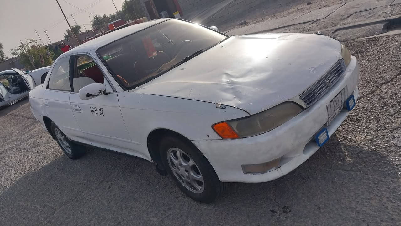 سياره مارك نفخ للبيع مديل 1992 رقم ذي قار السنويه ل 28 محرك اثين ونص السياره كصه جنطه سياره جاهزه حلوه السعر 30 مكان بصره خور الزبير الرقم ***********
