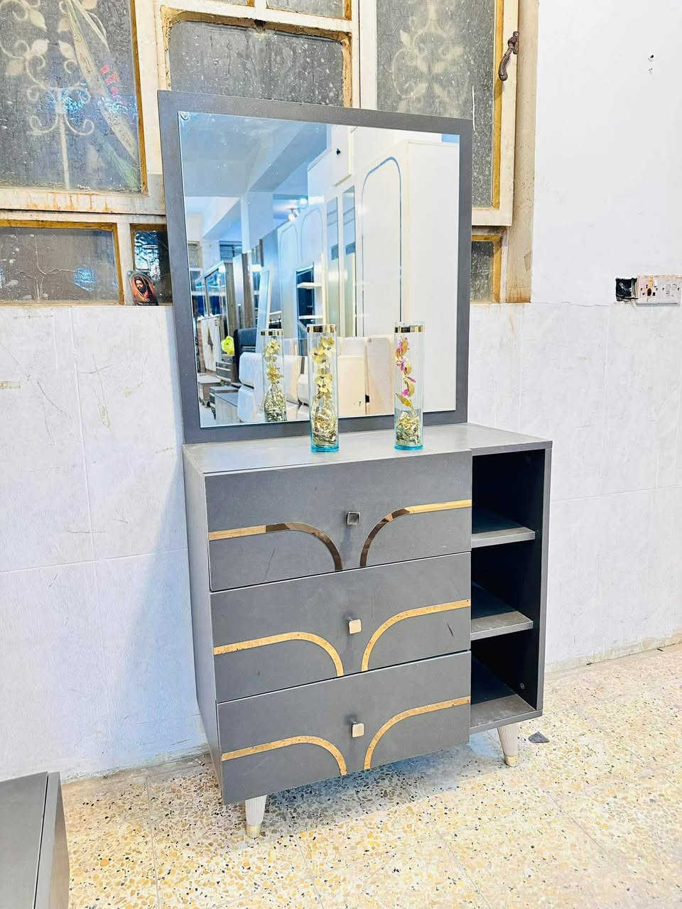 غرفة نوم تركي 🇹🇷مستخدم 
نضافه 90%💯 
5قطع 
سعره 525 الف 
+التوصيل والشد داخل بغداد مجاناً


**إذا كنت صاحب هذا الإعلان وتريد حذفه لأي سبب، رجاءا أرسل رسالة إلى الدعم الفني**