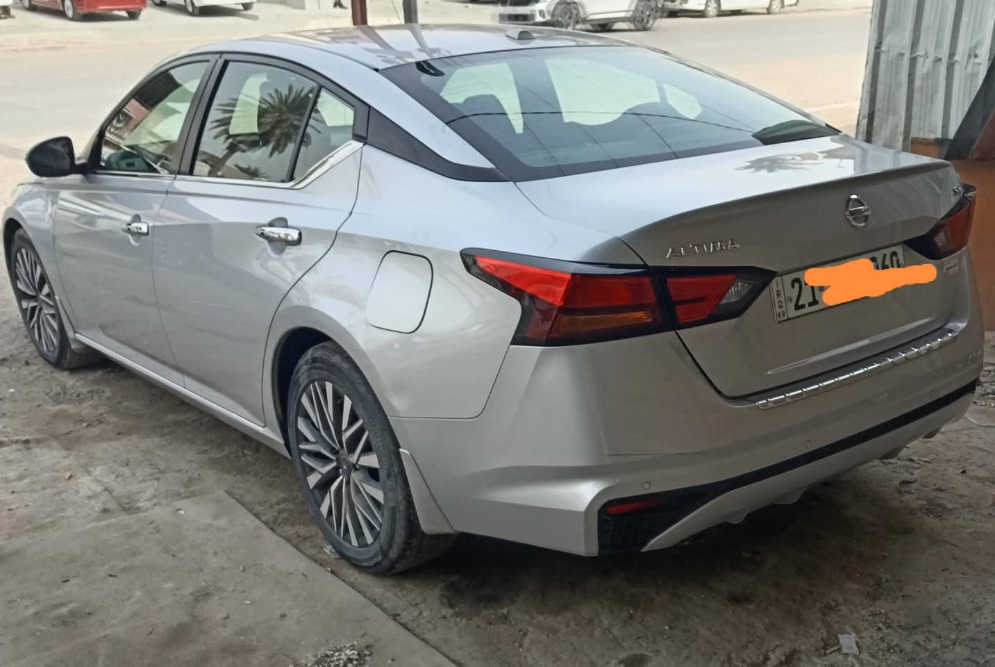 نيسان التيما للبيع موديل 2022 رقم سليمانية سنوية باسمي لو سلفر محرك 2500
وارد أمريكي تيديل بنيد وجاملغ بلادي بدون صبغ  المواصفات حساس خلفي امامي رادارات جانبية شاشه ايباد لمس بلادي نظام تشغيل وفتح ابواب بصمه تشغيل عن بعد ماشية 44 ميل مكان السياره بغداد تريد وكالة تريد تحويل حاضر السعر 175$
للاستفسار الاتصال على الرقم ***********
