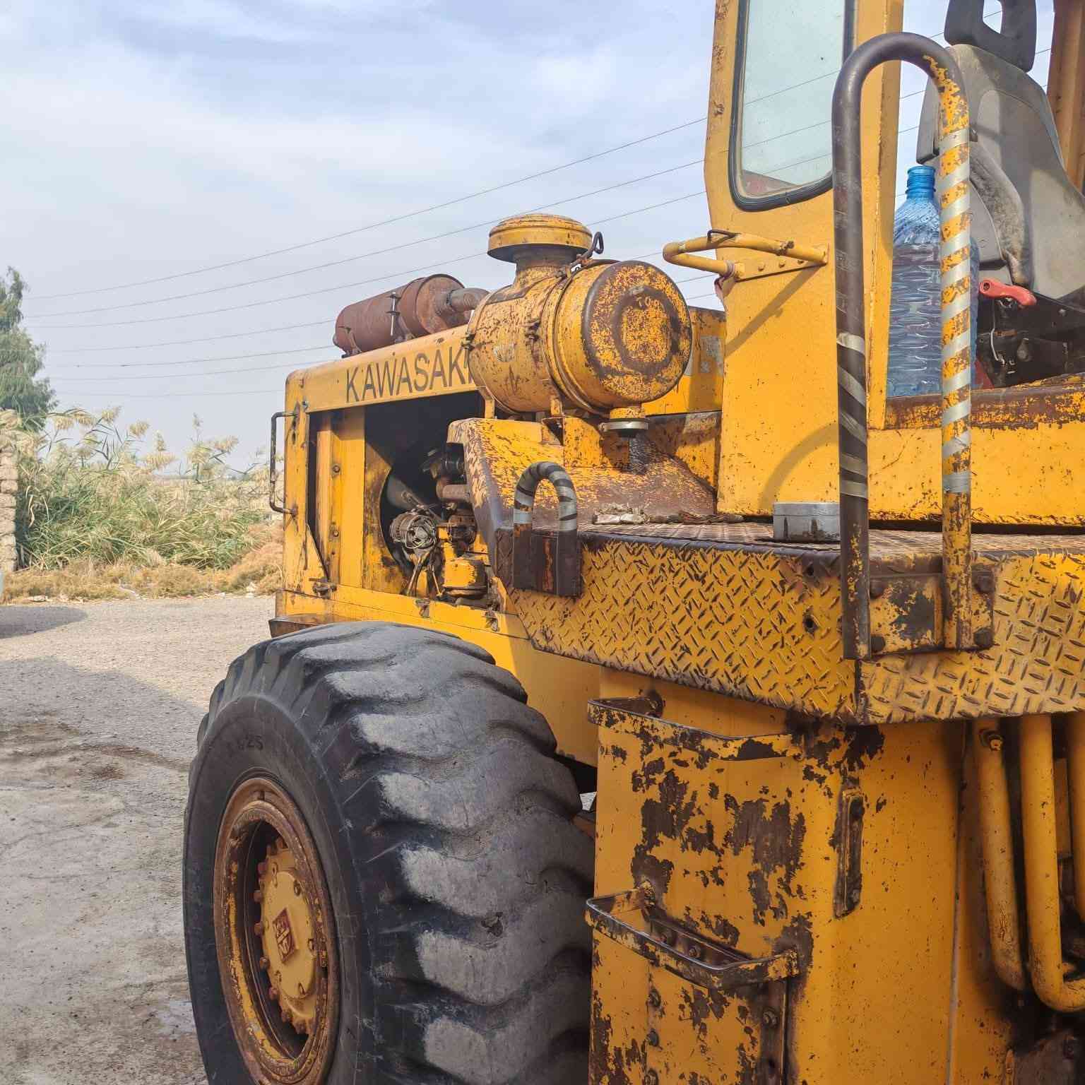 شفل كاوسكي موديل ٨٢ حجم ٨٠ المحرك والكير والتركم والاكسل مكفولات رقم بغداد تحويل السعر( ١٣٥$)وبيه مجال الاتصال *********** المكان سامراء
