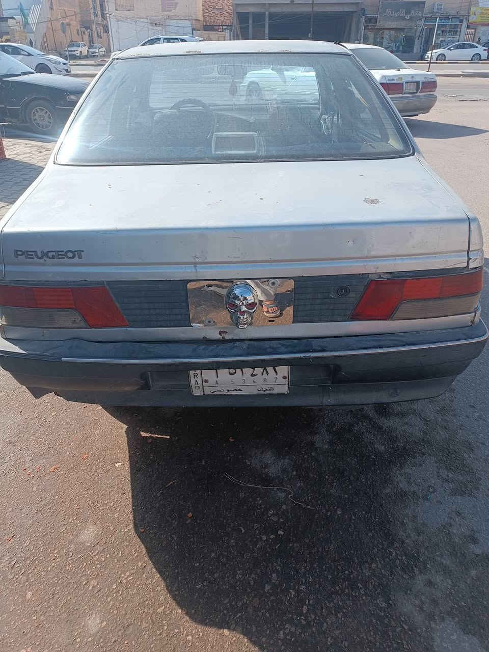 بيجو روا للبيع راعي ماواصله ابيع تعهد فقط سعره 11 نجف حي السلام مكينه وكير حداديه  شواصي كله تمام بيه خيط بخار ***********
