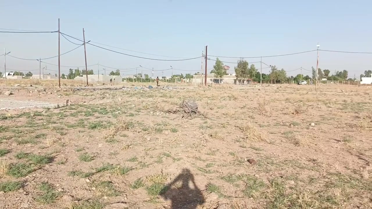 يتوفر قطع 180 م 160 م 150 م خدمات ماي كهرباء تبليط حي بدر بدايه شارع مزارع قرب مدرسه شهيد كاظم عباس من جهه جسر معارض اسعار مناسب اكثر تفاصيل ***********
