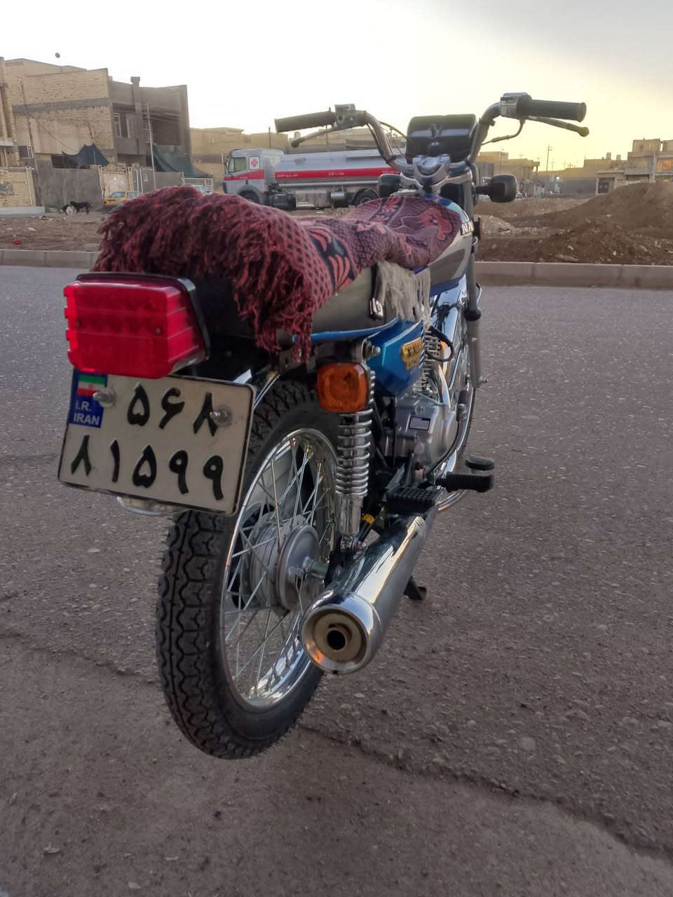 السلام عليكم
دراجة للبيع 
موديل 25 
بدون اوراق دراجة جديدة 
السعر مليون بي مجال قليل حك الجية 
***********
