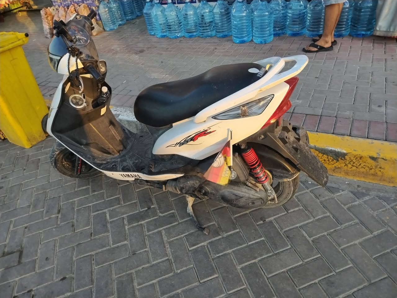 دراجه ثعلب رمبه نضيفه
محرك ما مفتوح نكره سلف سعره ٨٠٠ وبي مجال
المكان بغداد الغزاليه ***********
