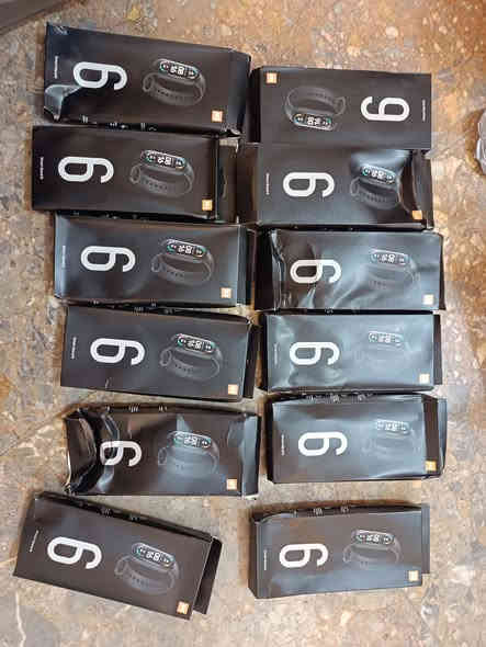 ساعات باند شاومي
الشراي يخابرني 
***********
