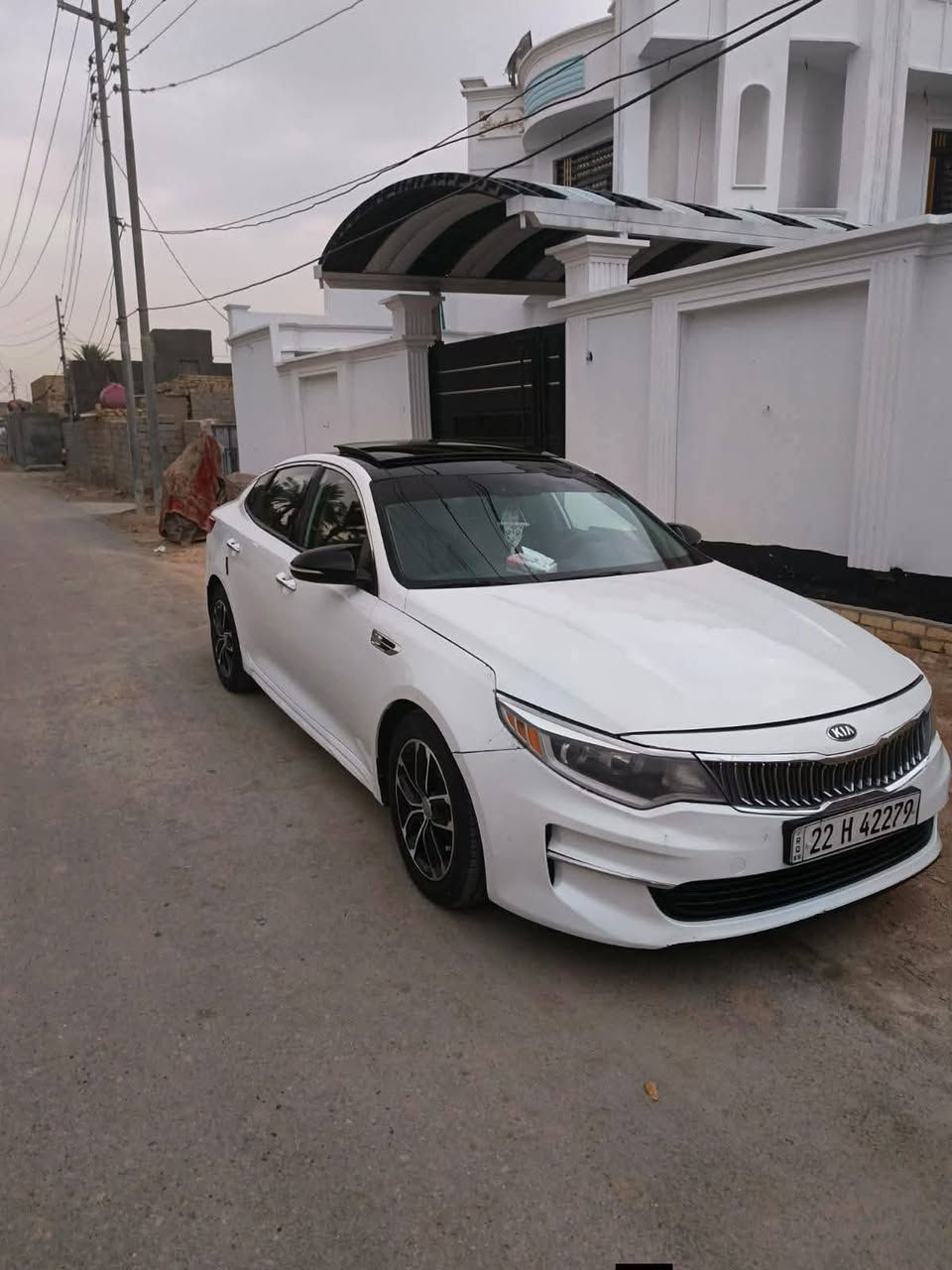 السلام عليكم اوبتيما كندية موديل 16 فول مواصفات بنورامة بصمة تشغيل وبصمة ابواب كشن جلد تبريد قطعتين كراسي كرهبائية عدد 2 فول مواصفات للخير مكينة 2400 سيارة بيها 3 قطع  قطعتين كلير وقطعة صبغ رقم اربيل سنوية لل 29 رقم جديد تريد وكالة تريد تحويل حاضر مكان السيارة ديوانية السعر 132 وبيها مجال  رقم التليفون ***********
