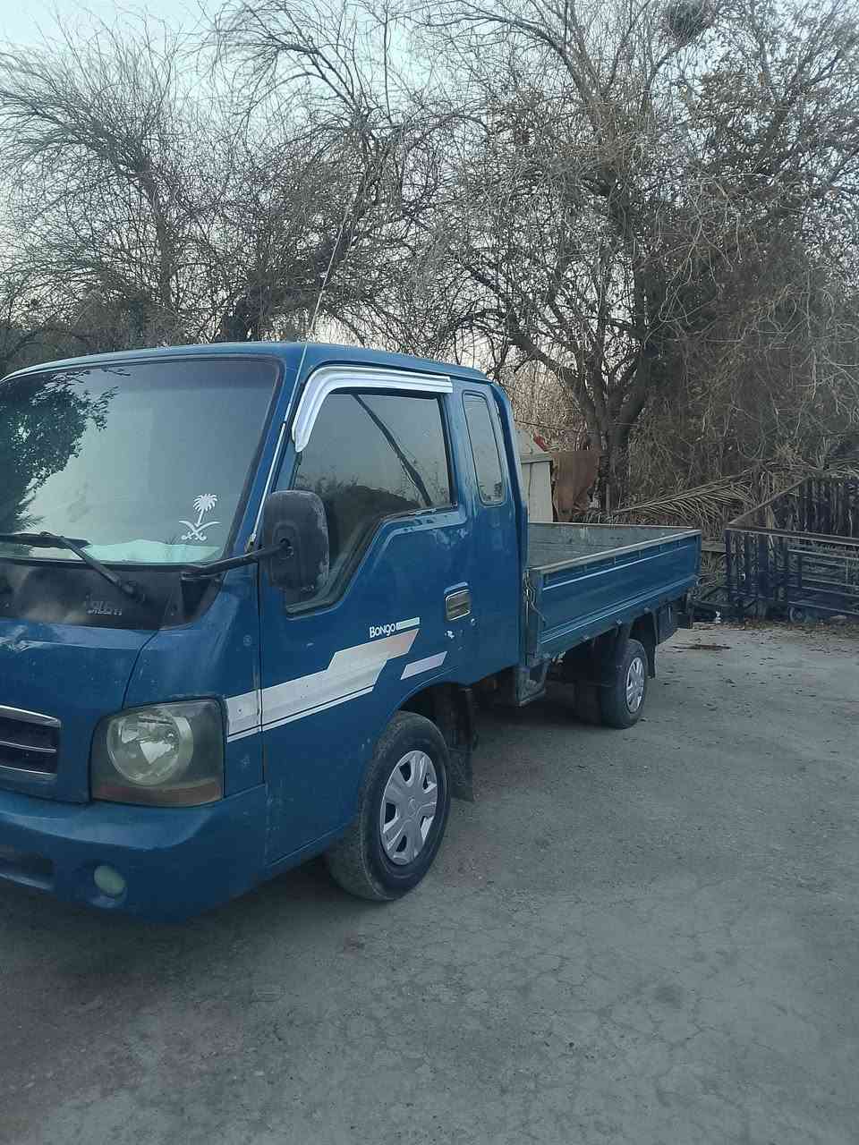 سلام عليكم للبيع كيه ام عيون موديل 2003رقم صلاح انكليزي سنويه ل30محرك كير اكس شاصي  مكفول سيار مكفوله بلاديه***********عنوان بغداد الطارميه
