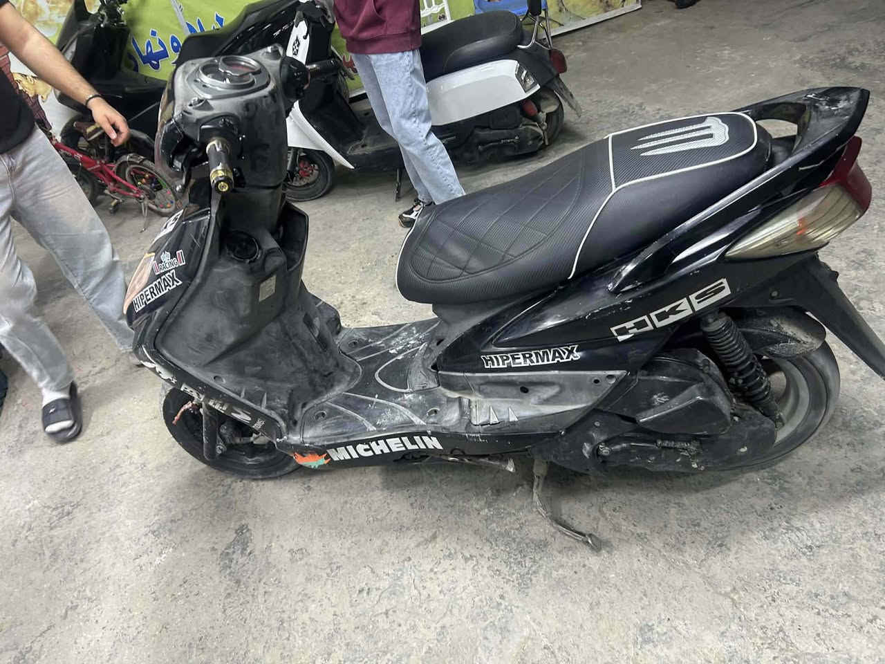 سكنس فحل كابريتر دراجه مزوده كوار رياضي مكينه فلنجه هاوزن سلف كله رياضي دراجه بس كله شغاله بس حتركن لاشاير وكلوبات دراجه كلش حلوه كلج خلفي رياضي كلج امامي تعبان دراجه طياره شلعه معدل اريده مراوس


**إذا كنت صاحب هذا الإعلان وتريد حذفه لأي سبب، رجاءا أرسل رسالة إلى الدعم الفني**