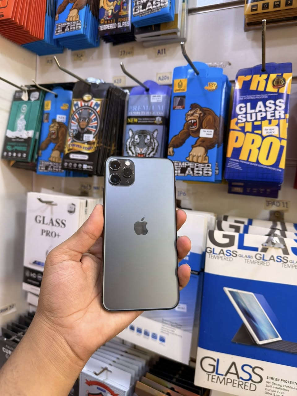 ب سعر 300 الف🔥
iPhone 11 pro max

نموذج M

البطارية 88 ( غير مرفوع البطارية )

النظافة 100%

الذاكرة 256

_________________
الضمان لدى مركزنا 5 ايام من تاريخ الشراء✅

📍الديوانية—سوك هرج—-مركز الموسوي —قرب كراج الطوابق
للحجز

***********
