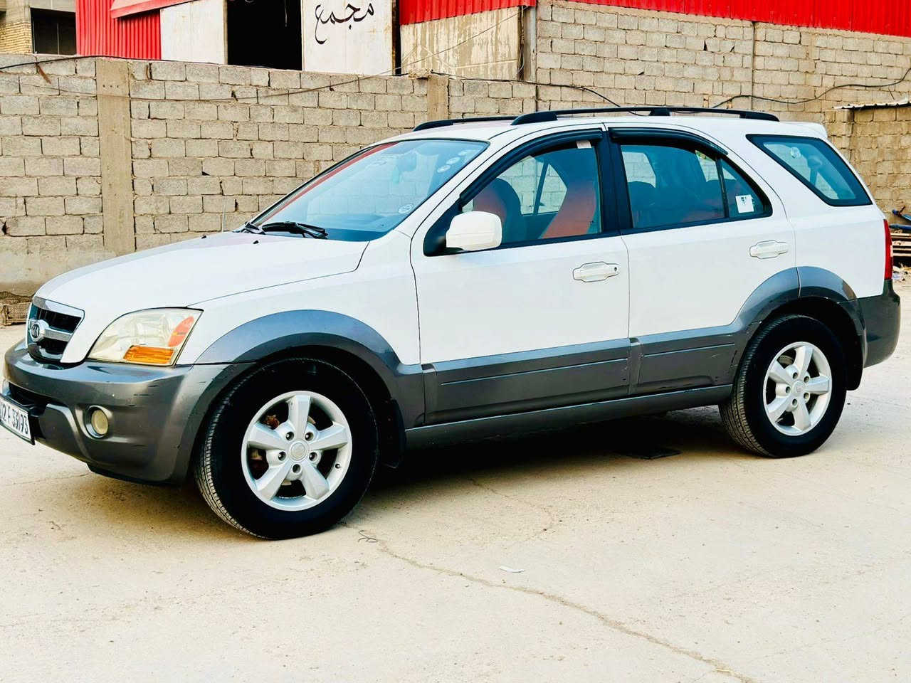 سورنتو 2009 رقم اربيل الدولي تحويل مباشر وارد خليجي محرك 6 سلندر 
7 راكب فول بانورما حساس امامي خلفي كامره امامي خلفي جاهزه للأخير بدون نقص حداديه تخم تاير وكهربائيات كله شغاله مكان سيره بغداد للتواصل ***********
