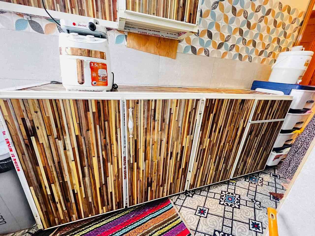 كاونتر 3 قطع للبيع هذا شكله بدون تغليف
سعره 250 
مكانه الاسكان الصناعي 
***********
